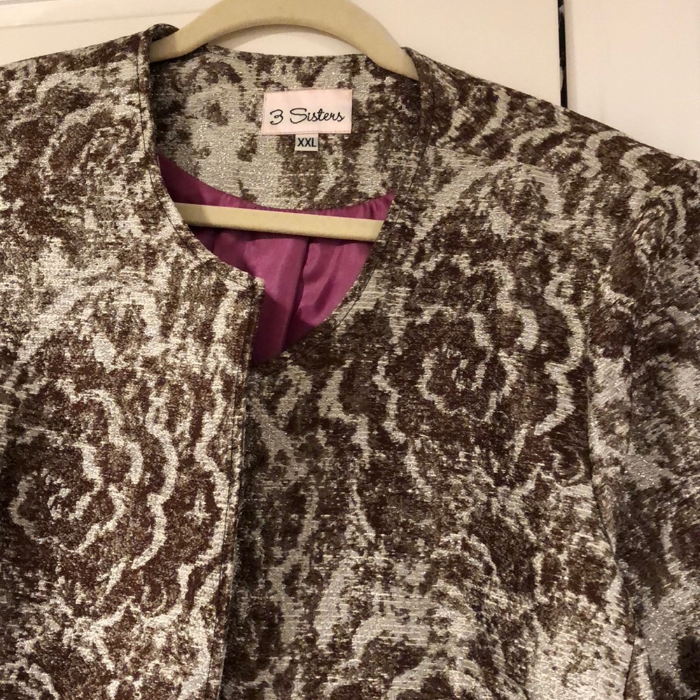 3 Sisters jacket - Picture 3 of 3